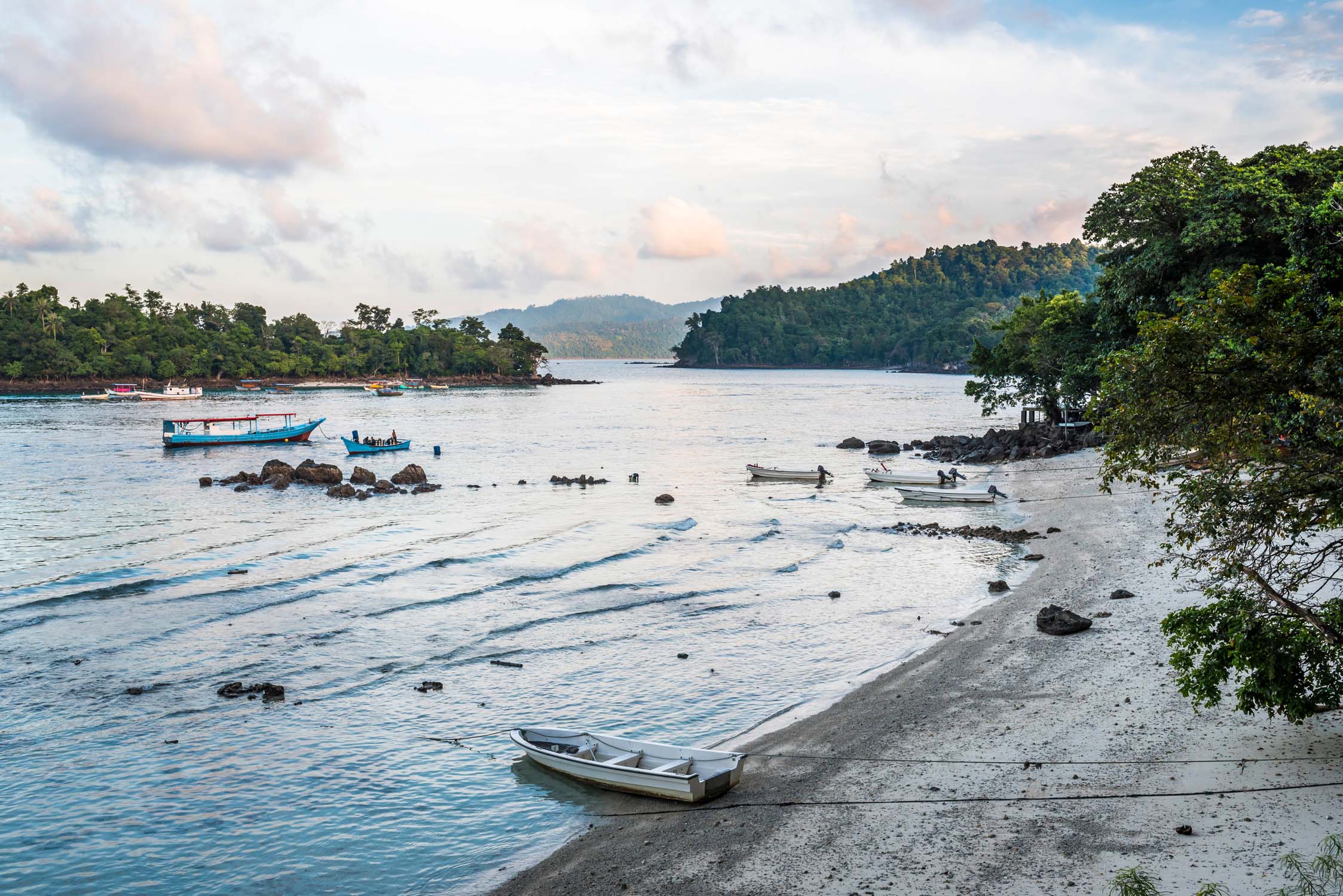 Discovering Pulau Weh: beaches, hiking and unforgettable diving